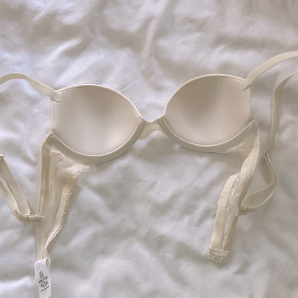 Calvin Klein Bra - Picture 2 of 7